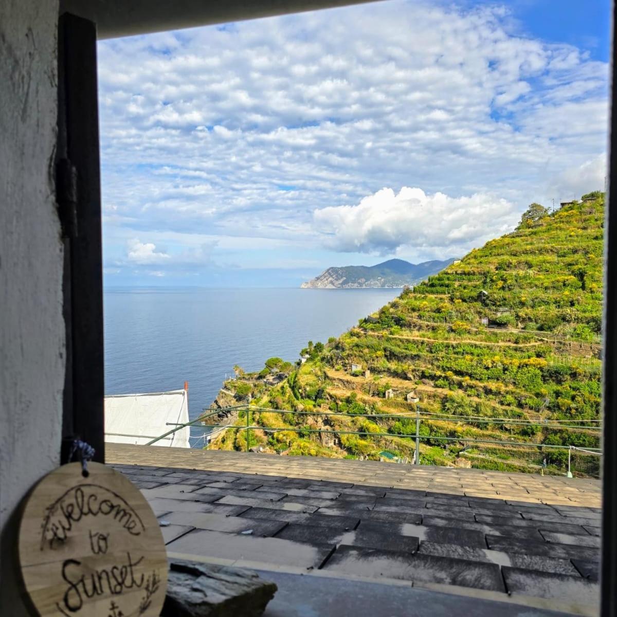 Sunset Manarola Apartment Exterior photo